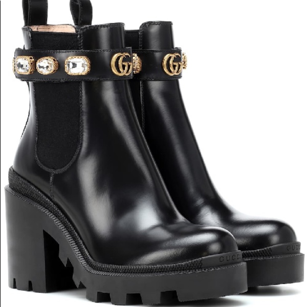 Gucci Leather Ankle Boot With Belt 39.5